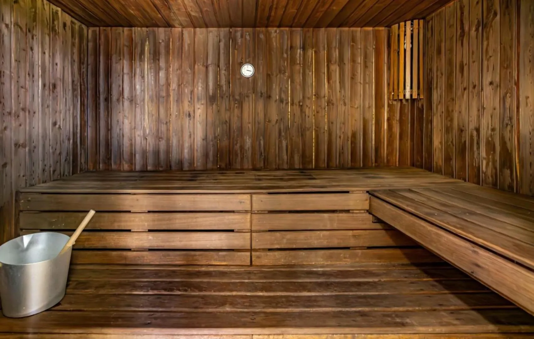 Apartment Piscina Climatizada Gym Jacuzzi Sauna Tennis Estepona