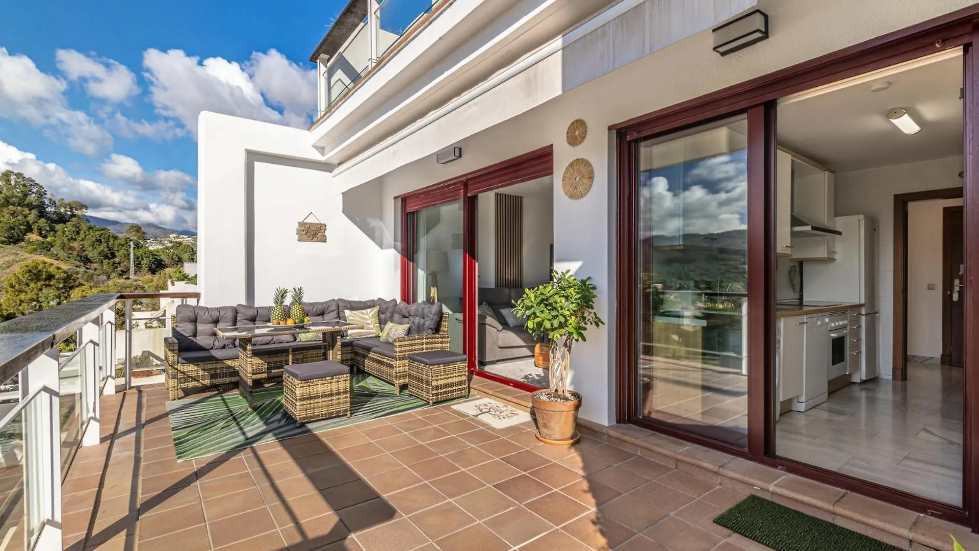 Piscina Climatizada Gym Jacuzzi Sauna Tennis Estepona Apartment