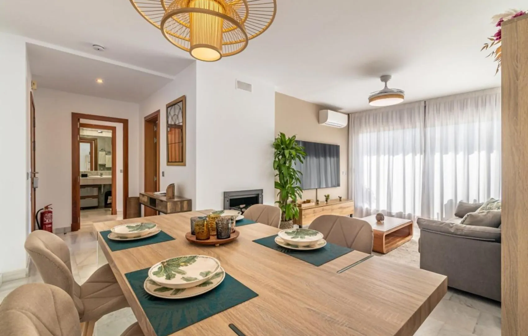Piscina Climatizada Gym Jacuzzi Sauna Tennis Estepona Apartment